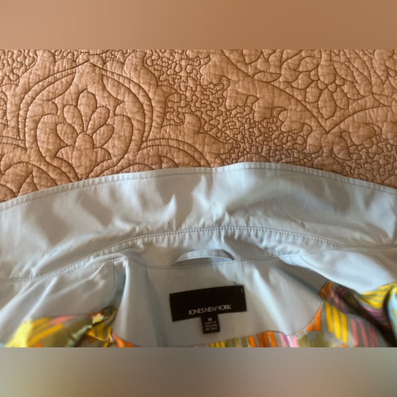 Jones New York Light Powder Blue Trench Coat, Size M - Picture 8 of 10